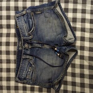 Silver Jeans,  Aiko Mid-Short,  Tag Size 25